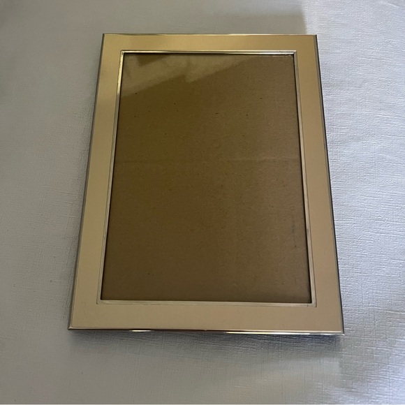 Gold 5x7 Decorative Picture Frame - Picture 6 of 10